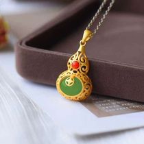Hong Kong 999 True gold inlaid with natural and field Bite jade Gourd Necklace Lady Great Blessing Bag Green Gem Pendant