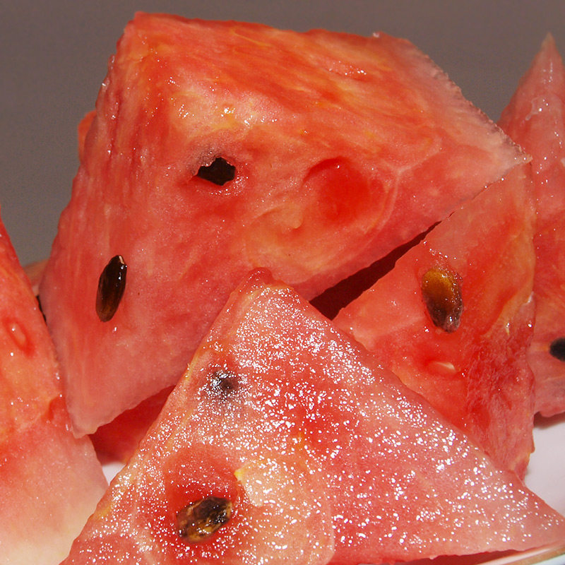 越南进口特产黑美人西瓜新鲜应季时令水果鲜甜多汁5-7斤批发包邮