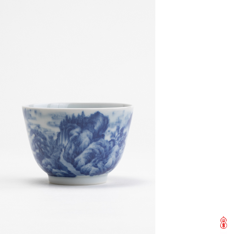 Day green room blue and white painting landscape cup of jingdezhen ceramics by hand, the high - end personal special cups sample tea cup