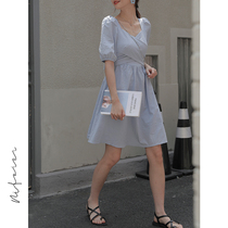 Mi Fei Er French bubble sleeve dress 2021 summer new bow square collar first love bellflower skirt blue