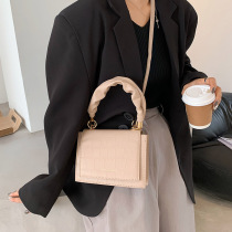 Niche bag womens bag summer wild 2021 New Tide fashion crossbody small square bag shoulder simple casual bag