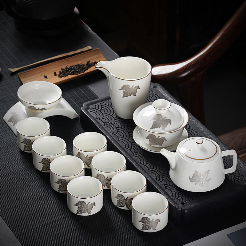 Really served pervious to light white porcelain tureen tea set a complete set of tea cups ceramic tea set kunfu tea gifts