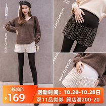 Pregnant womens shorts winter wear woolen fashion tide mom wide leg belly pants loose Korean version of a net red pregnant womens pants