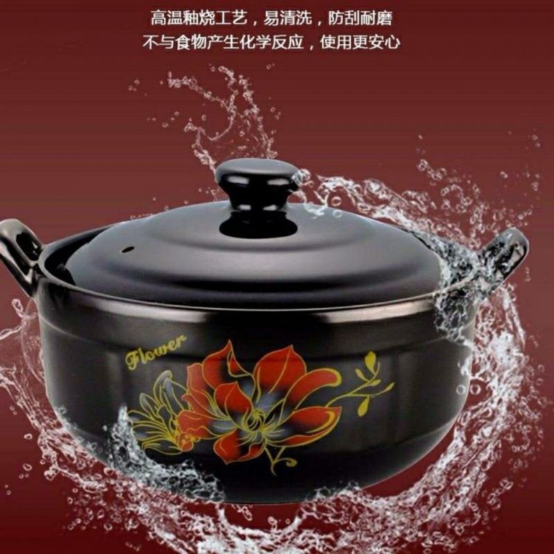 Casserole rice such as Casserole fans ceramic simmering saucepan household gas flame to hold to high temperature crock in clay pot soup pot soup