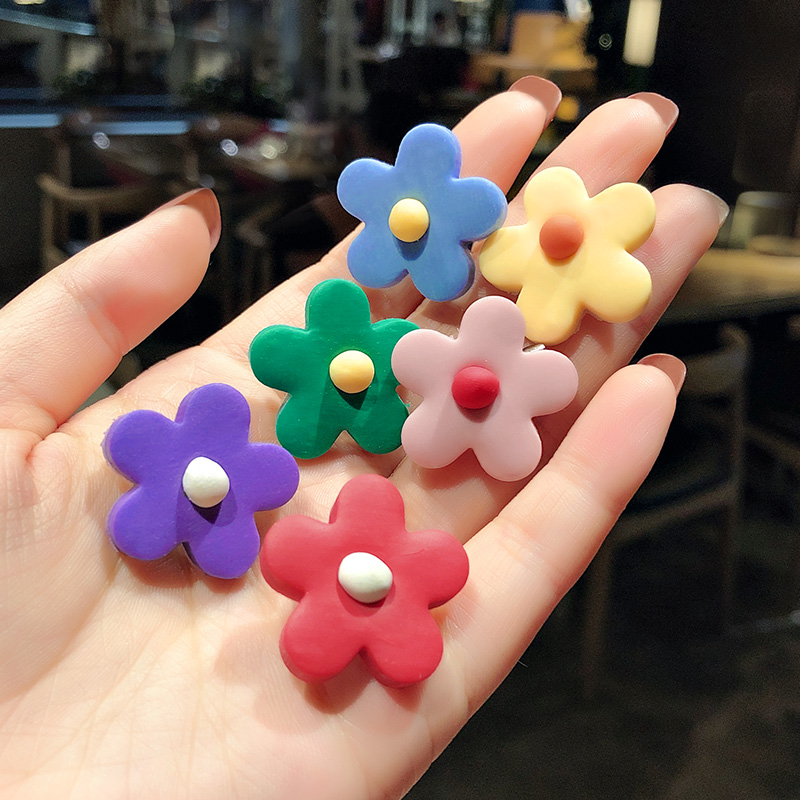 泫雅风小花别针可爱日系花花胸针装饰创意百搭ins潮个性包包配饰