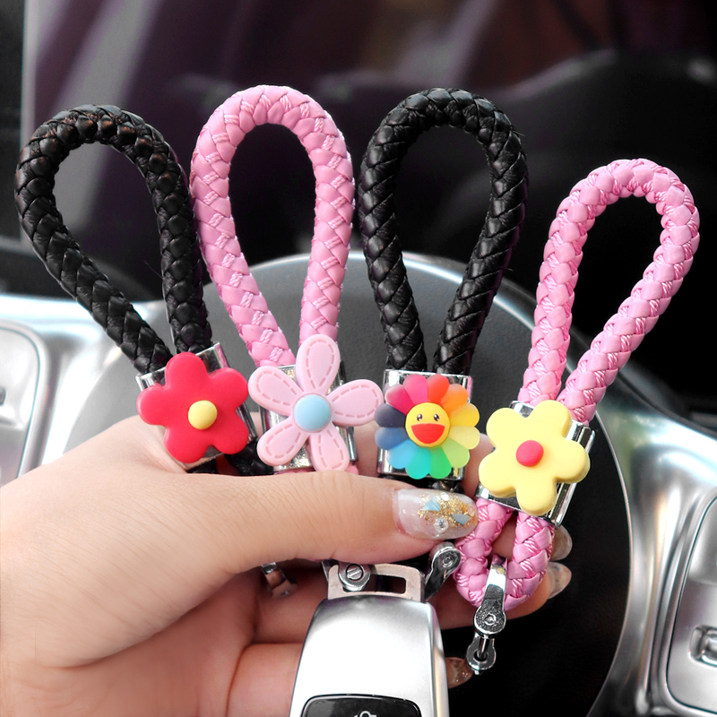 car key lanyard personality creative couple keychain high-end preparation cute car key chain pendant female models