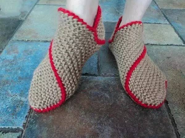 毛线地板鞋编织教程 温暖爱心从脚开始