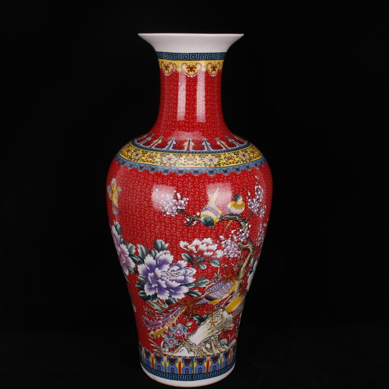 Jingdezhen porcelain end of qianlong red colored enamel charactizing a Chinese domestic outfit company store large vase