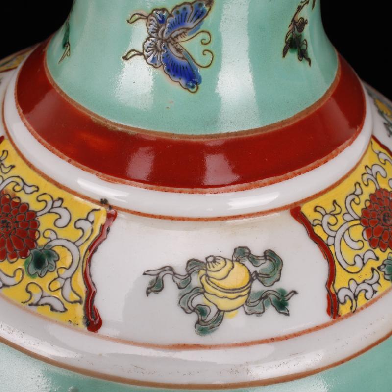 Jingdezhen old manual imitation of the qing dynasty porcelain antique vase green beauty diagram retro decoration furnishing articles in the vase