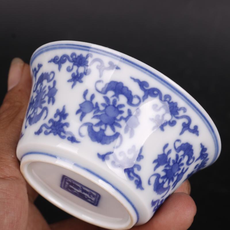 Blue and white life of word lines in the wsop archaize handicraft cups home furnishing articles antique antique Chinese porcelain