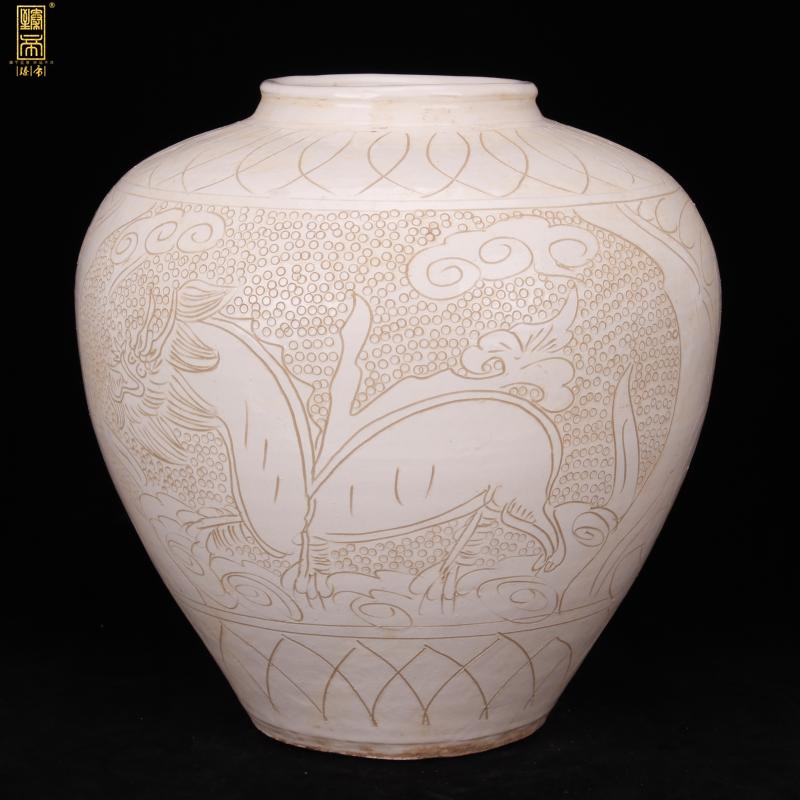 Jingdezhen imitation song dynasty style typeface, white - floored carved dragon tank antique antique old vintage household soft outfit furnishing articles hotel company