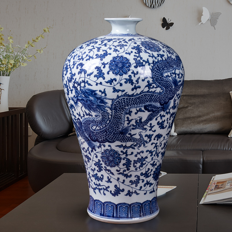 Jingdezhen blue and white dragon grain ceramic antique flower arranging Chinese vase household TV ark, the study porch to collect furnishing articles