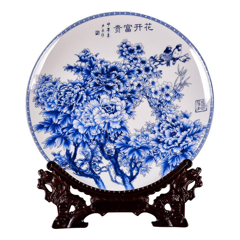 Blue and white porcelain of jingdezhen ceramics decoration plate of the sitting room of TV ark of new Chinese style rich ancient frame wine furnishing articles of handicraft