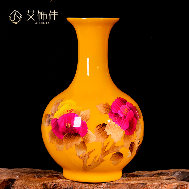 Jingdezhen ceramics yellow straw dry flower arranging flowers sitting room place, a new Chinese style porch ark, decorative arts and crafts