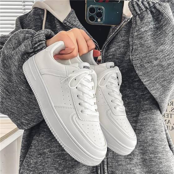 2025 pre-new couples white shoes for students Korean style versatile thick sole sports and casual shoes for men
2025 pre-new couples white shoes for students Korean style versatile thick sole sports and casual shoes for men
