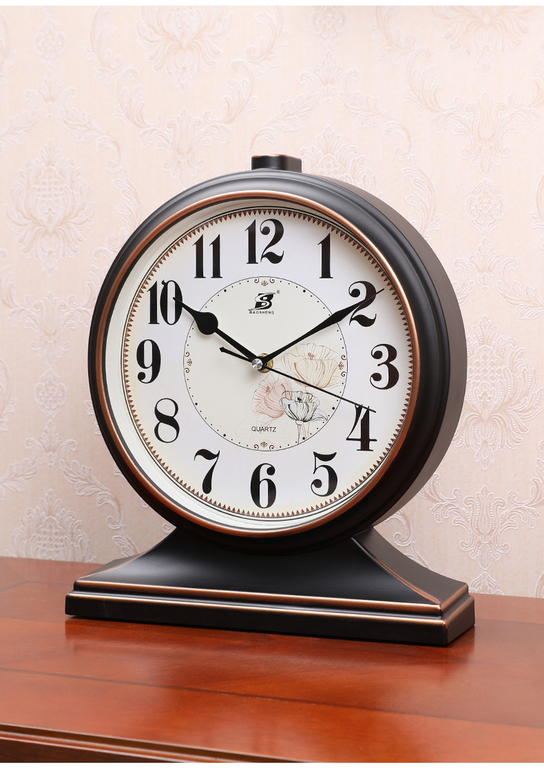 厂家直销 夜光静音家用座钟时尚客厅时钟摆件大号桌面摆放台钟创