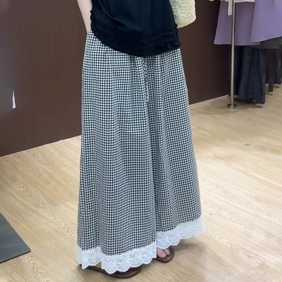 Casual plaid splicing lace wide-leg pants for women 2025 summer thin style slimming comfortable age-reducing trendy straight-leg pants
Casual plaid splicing lace wide-leg pants for women 2025 summer thin style slimming comfortable age-reducing trendy straight-leg pants