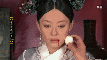 其实猫大人觉得很好奇,她们难道是在做按摩?