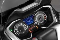 Applicable Honda FORZA300 Buddha Shaversand 300 meter protective film transparent adhesive film TPU water coagulation HD anti-scraping