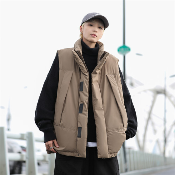 Japanese cityboy workwear cotton vest men's new winter fashion brand loose retro thickened functional vest
Japanese cityboy workwear cotton vest men's new winter fashion brand loose retro thickened functional vest