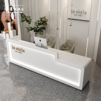 Modern and simple clothing store Shop Small cashier Beauty salon bar counter Company reception desk Barber training counter