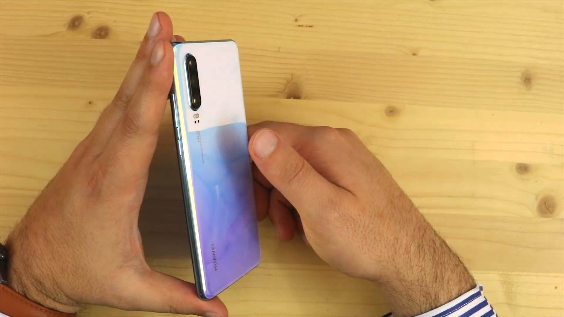 华为P30发布,告别卡顿!