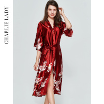 Spring and Autumn ice silk pajamas Female sense nightgown Wedding red bathrobe Bridal morning gown can be customized newlywed kimono