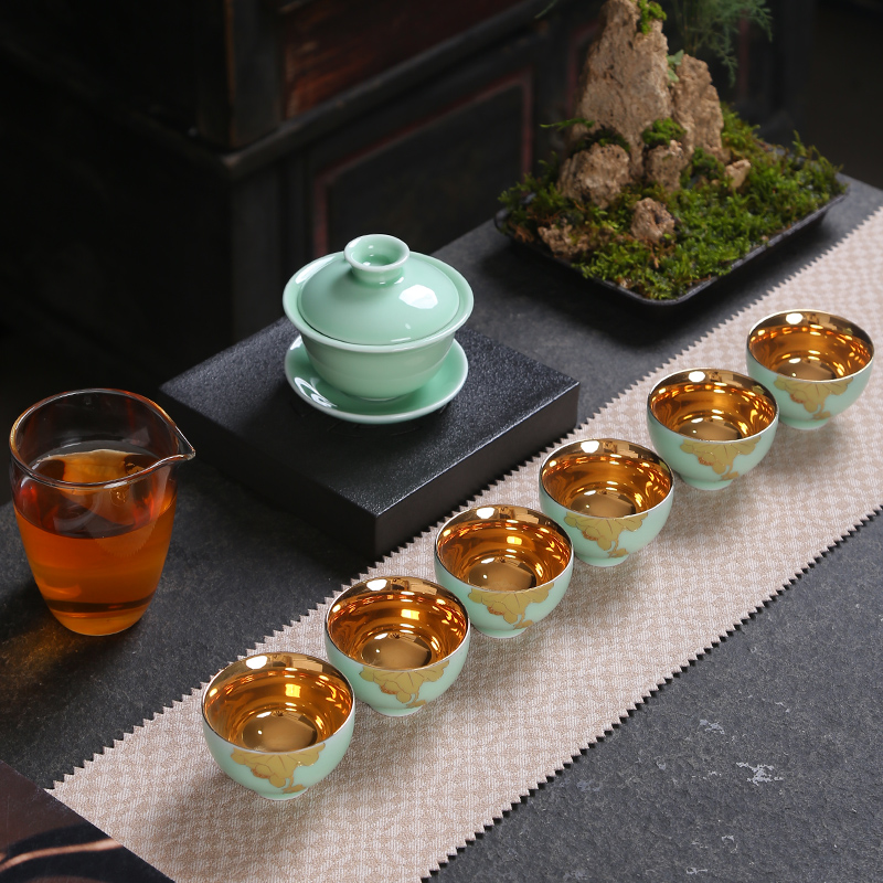 Celadon coppering. As yellow marigold cup jingdezhen tea cup gold single kung fu tea set white porcelain enamel hat cup single CPU