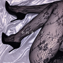 Small stains female silk stocking female flowers anti-hooking seduces sexy pantyhose 100 hitch in Korean version online socks lace mermaids