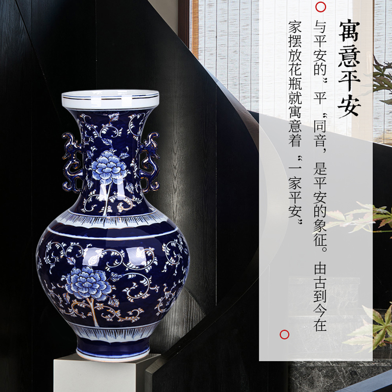 Jingdezhen blue and white vase hand - made paint ceramics new Chinese style living room TV cabinet office furnishing articles ornament