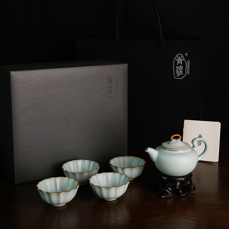 Your up tea suit household gift boxes piece of Chinese pottery and porcelain jingdezhen porcelain kung fu tea set to leave but a celadon