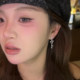 여성용 슈퍼 플래시 라인 스톤 비대칭 음표 귀걸이 2025 새로운 핫 고급 라이트 럭셔리 귀걸이 기질 이어링 여성용 슈퍼 플래시 라인 스톤 비대칭 음표 귀걸이 2025 새로운 핫 고급 라이트 럭셔리 귀걸이 기질 이어링