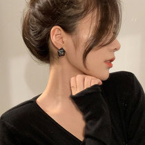 Korean black stud earrings 2021 new trendy square simple cold wind high-end earrings small and exquisite