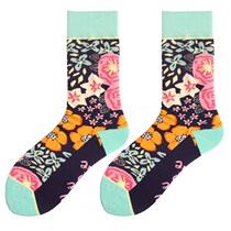 In Japan and Feng Cherry Blossock Men and Women in Skin Socks Street Skating Towels Basketball Socks