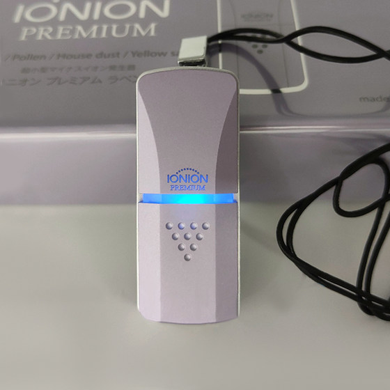일본 국소 IonionPremium 휴대용 고삐 목 음성 이온 정화제 병원체 바이러스 포름 알데히드 항 -PM2.5 일본 국소 IonionPremium 휴대용 고삐 목 음성 이온 정화제 병원체 바이러스 포름 알데히드 항 -PM2.5