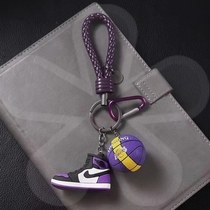 Keychain high-end creative three-dimensional shoe model hand-made mini basketball shoes keychain car keychain ornaments