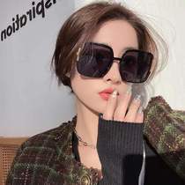 The new sunglasses woman in 2022 has a thin face and anti-ultraviolet glasses net Red Street shooting advanced insights in sunglasses