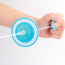 Creative 80 Post Classic Nostalgic Flash Pull Wire Big Button Top Flywheel Hand Ring Flying Saucer Wind Whistle Little Toy