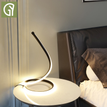 Modern simple bedroom desk lamp bedside lamp warm wedding room artistic personality romantic home living room desk lamp creativity