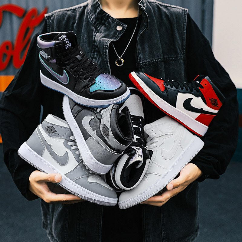 aj2020秋冬情品运动休闲板鞋男女高帮加绒空军一号变色龙跑步鞋o