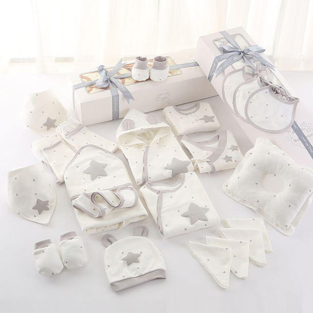 Out of the moon child parent-child opening four seasons children spring baby clothes spring and autumn set maternal and child newborn Out of the moon child parent-child opening four seasons children spring baby clothes spring and autumn set maternal and child newborn