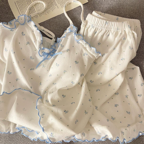 2025 New Girl White Super Fairy 부드럽고 달콤하고 달콤한 꽃 이루어 서자 잠옷 여름에 여름에 가슴 패드 홈 세트 2025 New Girl White Super Fairy 부드럽고 달콤하고 달콤한 꽃 이루어 서자 잠옷 여름에 여름에 가슴 패드 홈 세트