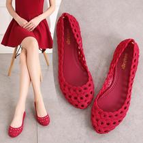 Summer new cutout garden nurse jelly sandals female smooth-flat bottom beach shoes mom bird's nest plastic rain shoes