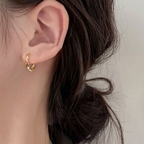 The new tide of 2020 is the silver earrings of silver silver earbutton of the silver lady sleeping without the need to pick