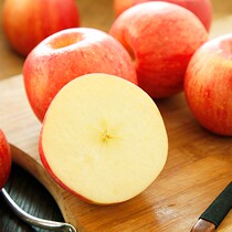 Gansu Qingyang red Fuji apples 24 boxes freshly picked in season crisp sweet and juicy straight hair whole box of origin