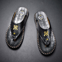 Genuine leather slippers mens summer outwear trendy ny anti-slip deodorant cool slippers clip-foot outdoor herringbone towing European station