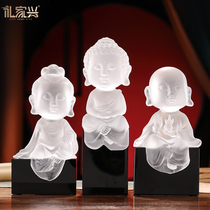 The Glazed Buddha Pendulum of the Three Saints Buddha Guanyin The BodhisattBodhisattBodhisattva Sakyamuni Buddha statue is dedicated to the home mascot