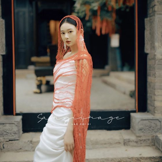 새로운 스타일 신부 웨딩 헤드 드레스 개인화 된 틈새 베일 폐기물 토양 찢어진 바람 메쉬 숄 사진 새로운 스타일 신부 웨딩 헤드 드레스 개인화 된 틈새 베일 폐기물 토양 찢어진 바람 메쉬 숄 사진