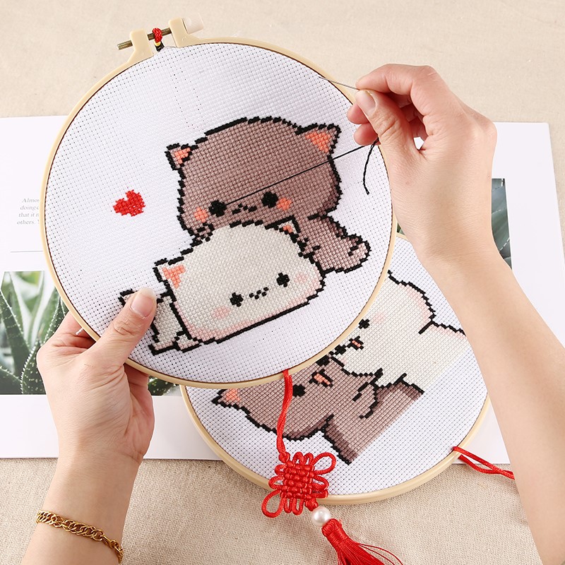 Cross stitch to send boyfriend birthday gift practical couple hand embroidery DIY pendant new small piece