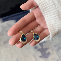 Ear-on-the-Dancing 2022 Fashion French Pendant Blue Crystal Drop Pure Silver Earrings Temperament Net Red Woman